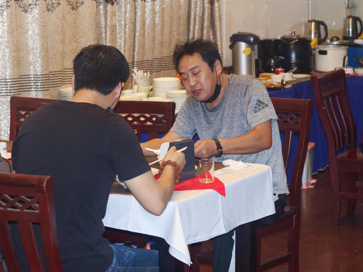 Taw Win Myanmar Отель Мандалай